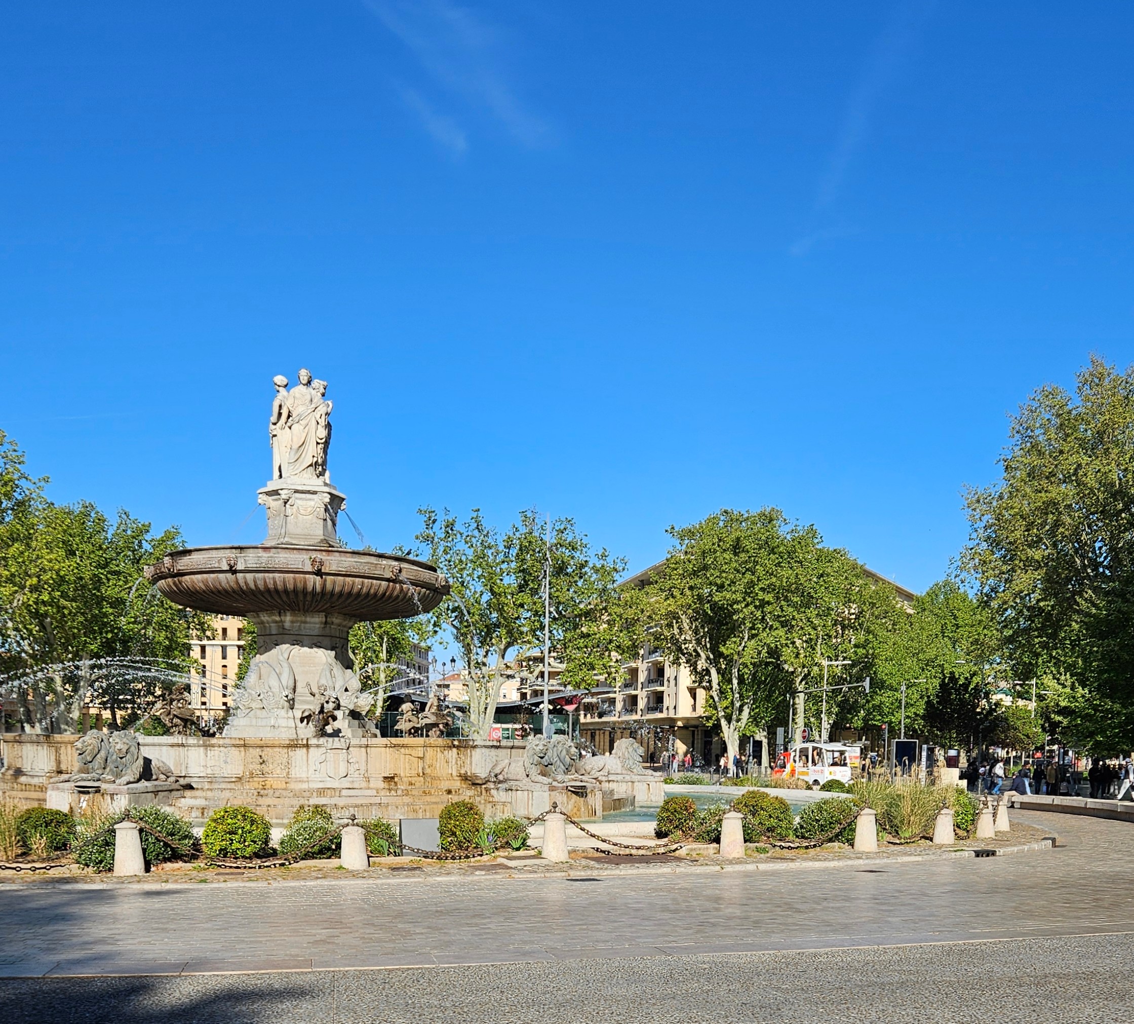50代からの南フランス旅｜エクス＝アン＝プロヴァンスってどんな街？歴史・見どころ・お土産・建築まで
